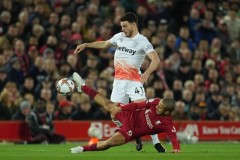 切尔西亿元先生赛场低迷引发质疑与担忧